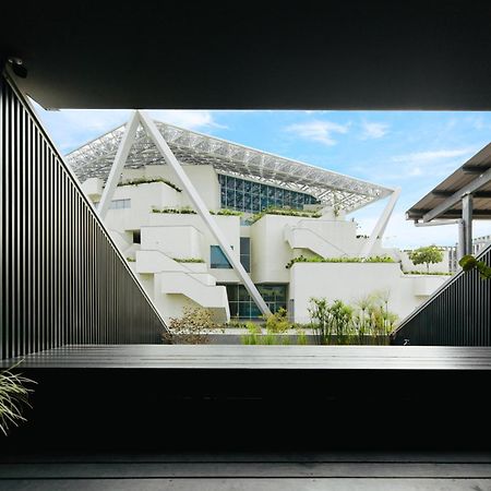J Youai House 珍友愛 景觀包棟民宿 Tainan Exteriör bild
